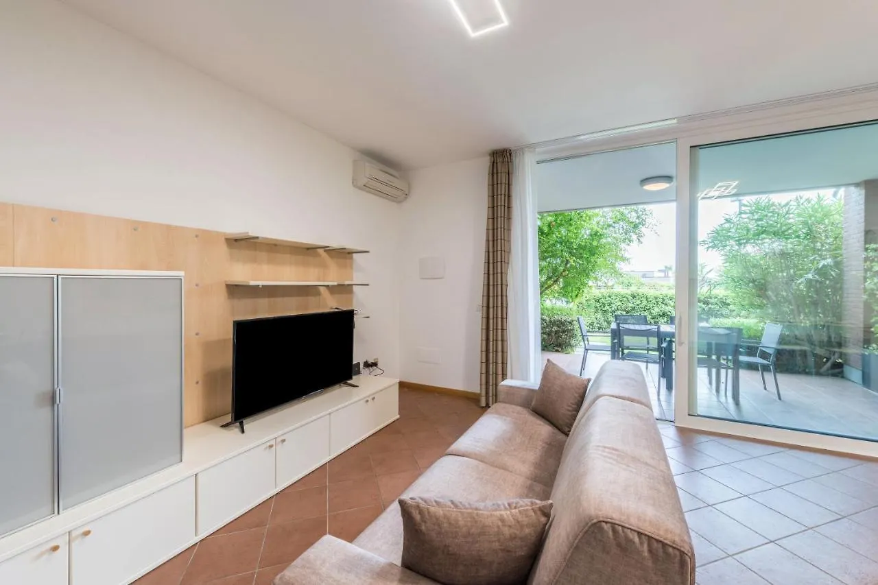 Apartment Casa Vacanze Blue Lake Padenghe sul Garda